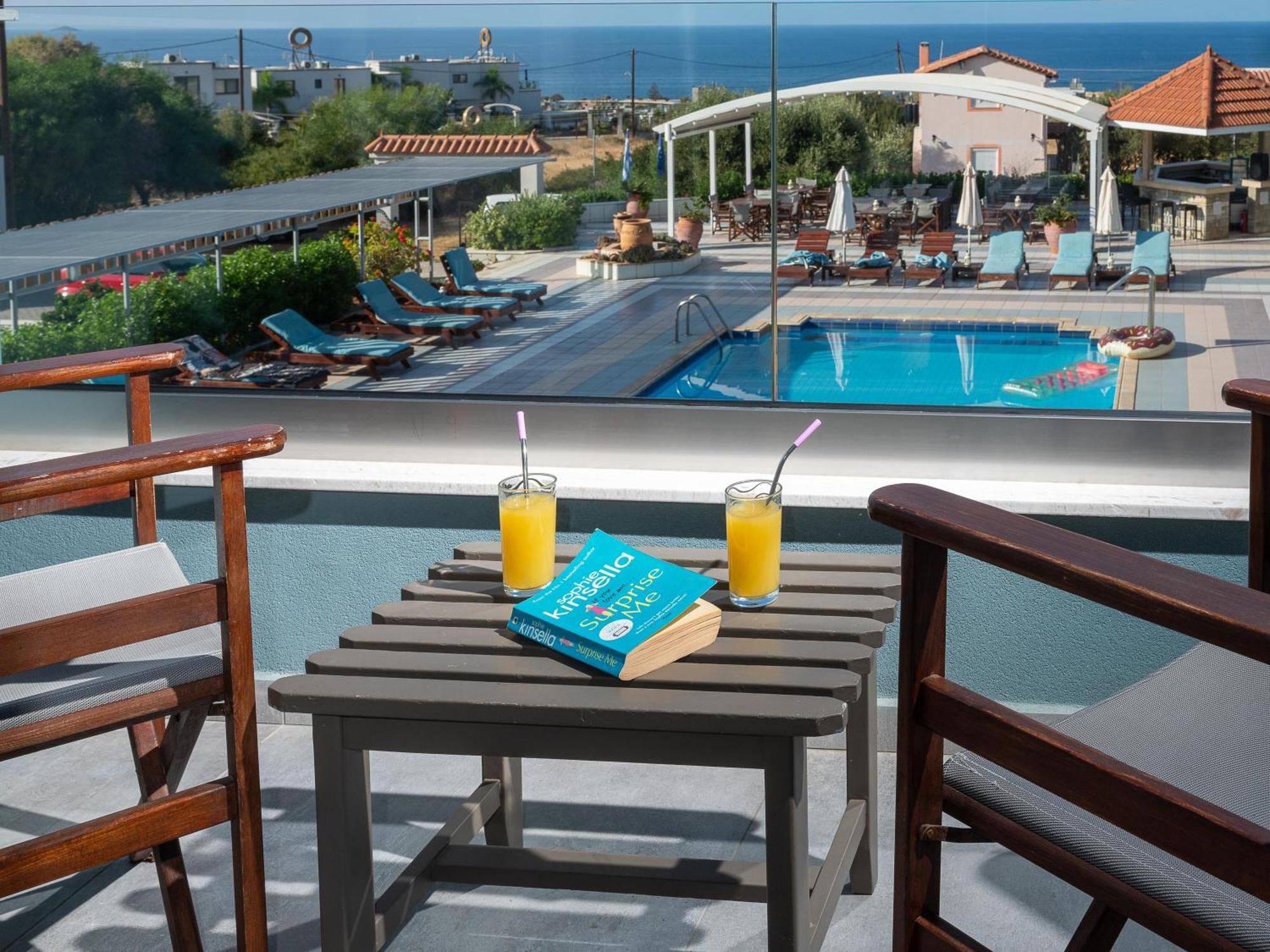 Evalia Apartments Hersonissos  Exteriör bild