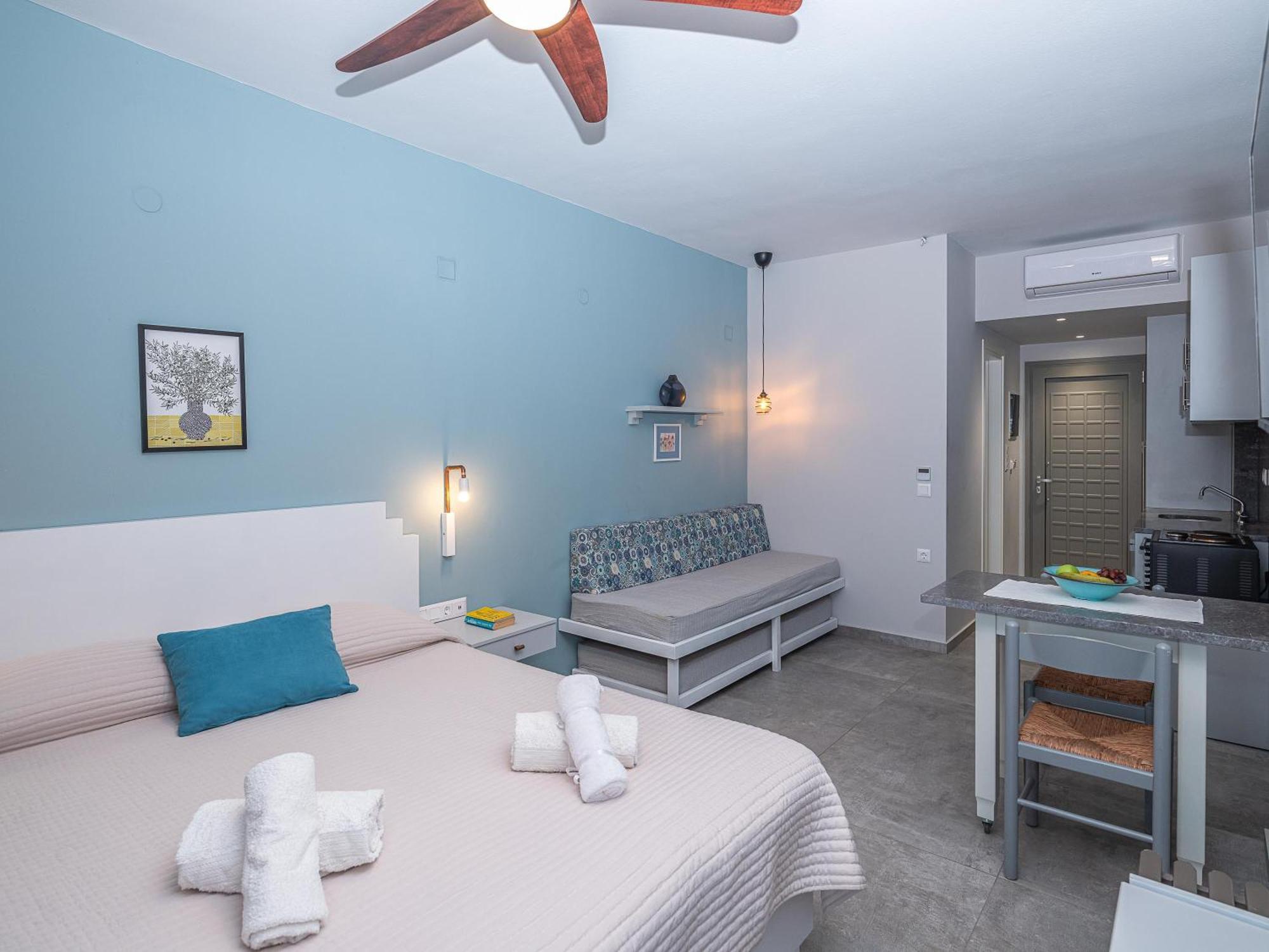 Evalia Apartments Hersonissos  Exteriör bild